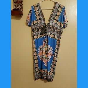 Beautiful dress with sleeves